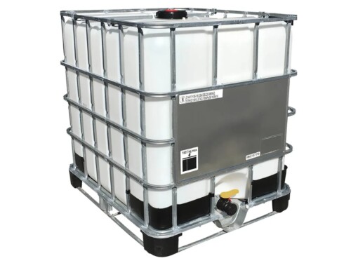 new 275 gallon tote white background